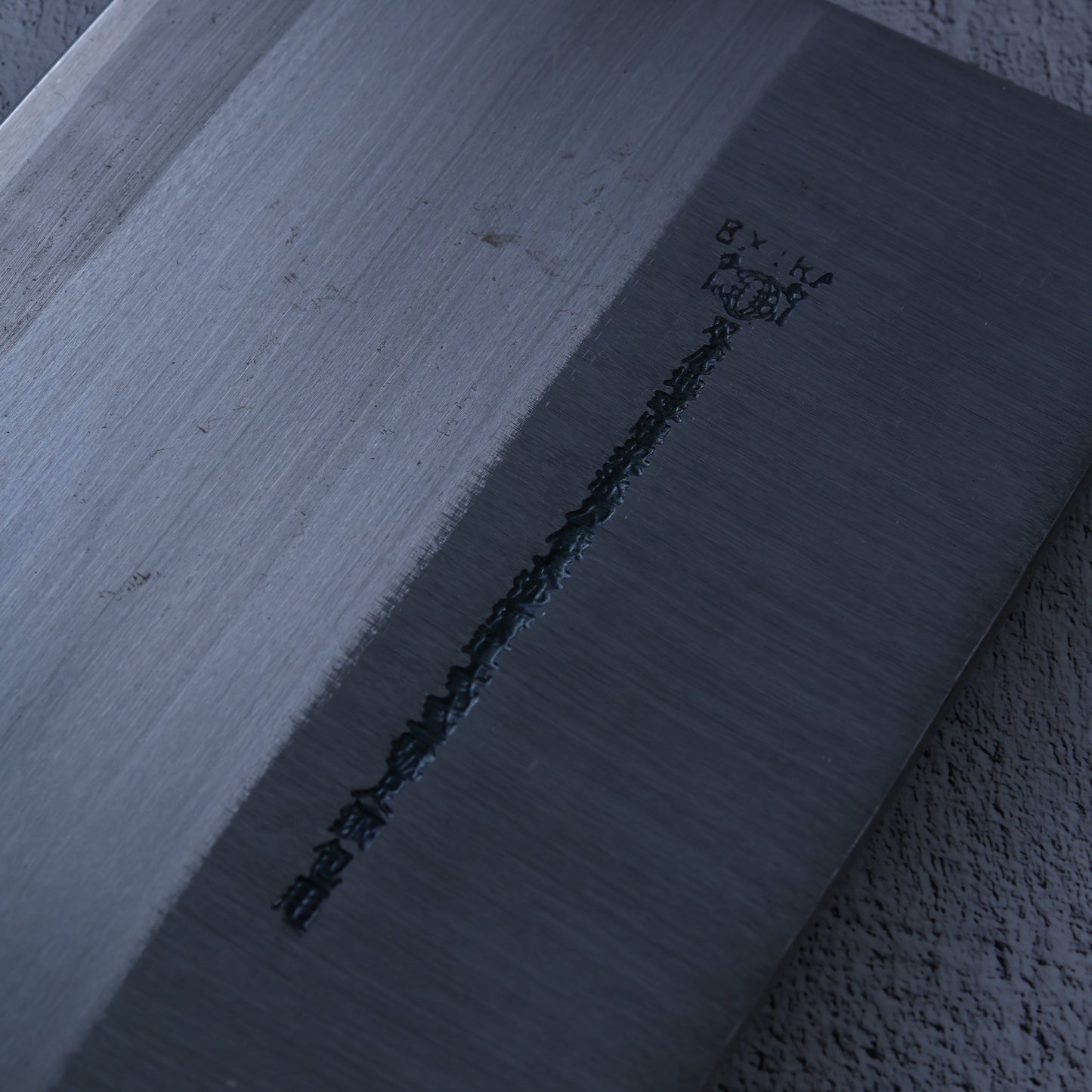 Leung Tim Carbon Kau Kong Bend Cleaver (Wood Handle)