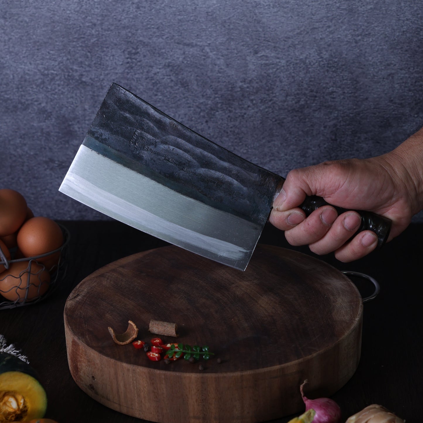 Leung Tim Carbon Kau Kong Bend Cleaver (Iron Handle)